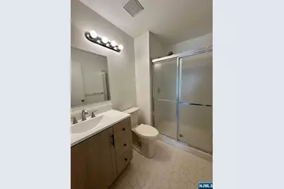 499 Quince Court, Mahwah, NJ 07430 - Photo 15