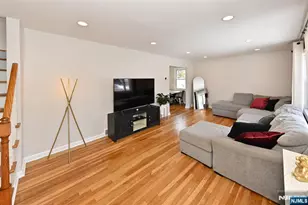 262 Spring Valley Ave, Hackensack, NJ 07601 - Photo 3