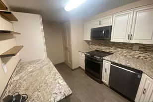 1836 Harmon Cove Tower 1836, Secaucus, NJ 07094 - Photo 7