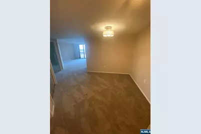 1836 Harmon Cove Tower 1836 #1836, Secaucus, NJ 07094 - Photo 3