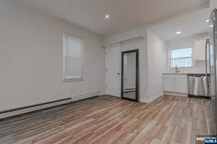 562 18th St, Newark, NJ 07103 - Photo 5