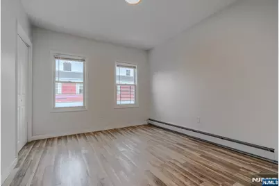 562 18th Street, Newark, NJ 07103 - Photo 11