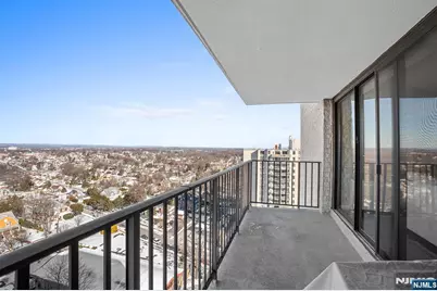 277 Prospect Avenue 18B #18B, Hackensack, NJ 07601 - Photo 23