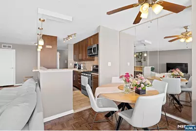 277 Prospect Avenue 18B #18B, Hackensack, NJ 07601 - Photo 13