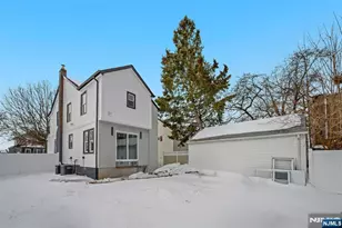 309 Ottawa Ave, Hasbrouck Heights, NJ 07604 - Photo 5