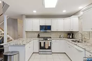 496 Shadow Mountain Rd, Mahwah, NJ 07430 - Photo 9