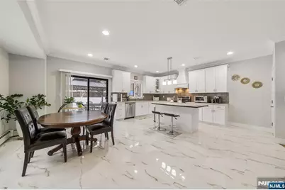 532 6th Street A #A, Palisades Park, NJ 07650 - Photo 9