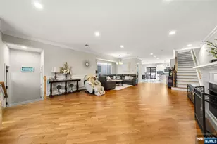 532 6th Street A, Palisades Park, NJ 07650 - Photo 5