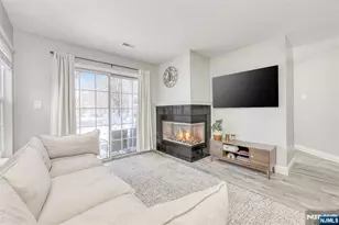 1068 Cambridge Ct, Mahwah, NJ 07430 - Photo 5