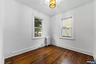 1614 Center Ave, Fort Lee, NJ 07024 - Photo 9