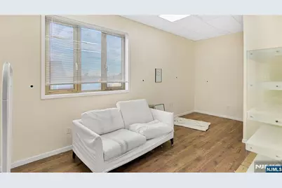 454 W Union Avenue, Bound Brook, NJ 08805 - Photo 7