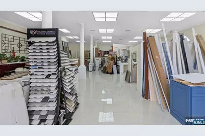 454 W Union Avenue, Bound Brook, NJ 08805 - Photo 15