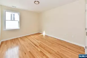 398 Franklin Ave, Wyckoff Township, NJ 07481 - Photo 9