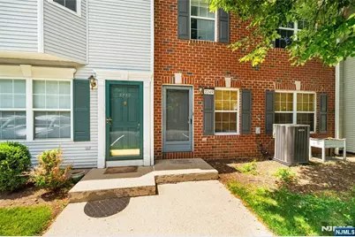 2249 Margaret Court, Mahwah, NJ 07430 - Photo 7
