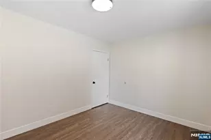 86 Farnham Ave, Garfield, NJ 07026 - Photo 15