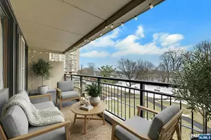 2 Horizon Rd, Fort Lee, NJ 07024 - Photo 1