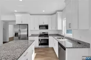 6 Rossi Ct 1, South Hackensack Township, NJ 07606 - Photo 11