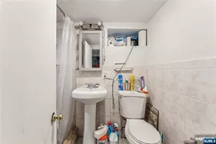 18 Gifford Ct, Maplewood, NJ 07040 - Photo 23