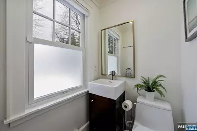 17 Collinwood Road, Maplewood, NJ 07040 - Photo 13