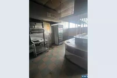 20 Columbia Avenue, Bergenfield, NJ 07621 - Photo 5