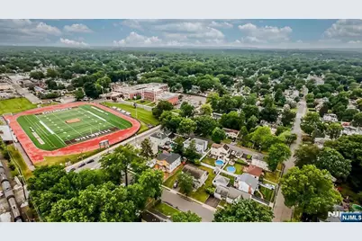 19 Bedford Road, Dumont, NJ 07628 - Photo 35