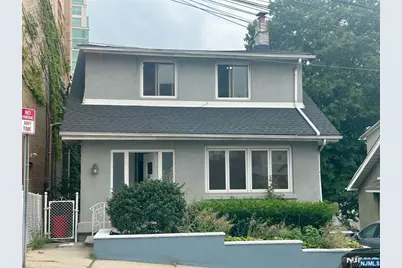 358 Lafayette Avenue 1 #1, Cliffside Park, NJ 07010 - Photo 1