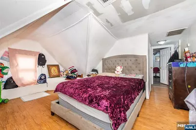 247 Hope Avenue, Passaic, NJ 07055 - Photo 17