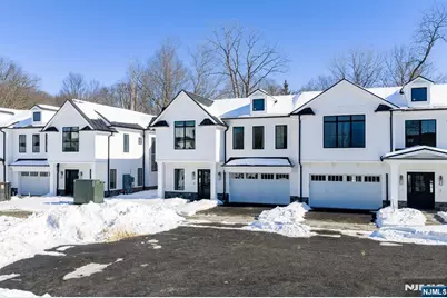 16-18 Paris Avenue 4 #4, Rockleigh, NJ 07647 - Photo 3