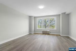 2021 Jones Road 205, Fort Lee, NJ 07024 - Photo 3