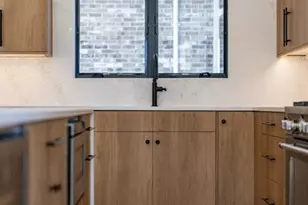 117 Henry Street Left, Palisades Park, NJ 07650 - Photo 15