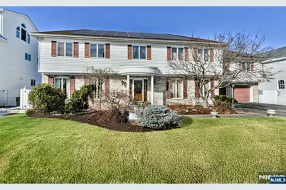 20 Albert, Moonachie, NJ 07074 - Photo 1