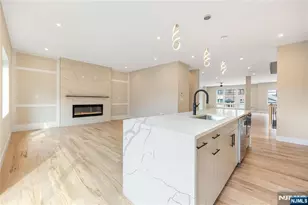 428 Lafayette Ave, Cliffside Park, NJ 07010 - Photo 15