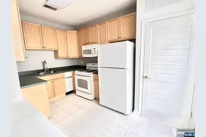 200 Dey Street 262 #262, Harrison, NJ 07029 - Photo 3