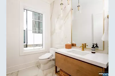 16-18 Paris Avenue 14 #14, Rockleigh, NJ 07647 - Photo 19