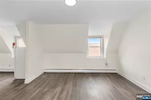 676 Chestnut 3, Kearny, NJ 07032 - Photo 11