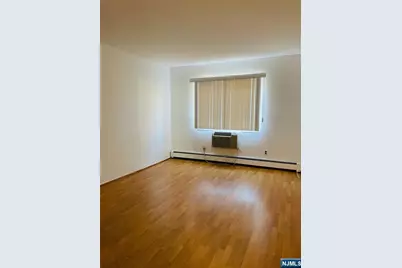 550 Central Avenue 9 #9, Harrison, NJ 07029 - Photo 7