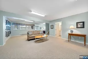 19 Fox Run Rd, Allendale, NJ 07401 - Photo 27