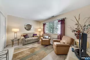 19 Fox Run Rd, Allendale, NJ 07401 - Photo 23