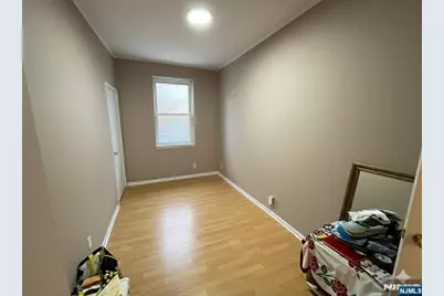 555 Anderson Avenue, Cliffside Park, NJ 07010 - Photo 15