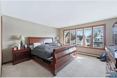 243 Newark Avenue 2 #2, Lyndhurst Township, NJ 07071 - Photo 25