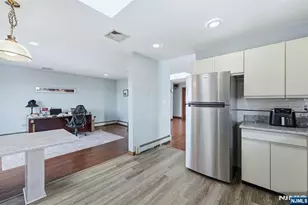 243 Newark Ave 2, Lyndhurst Township, NJ 07071 - Photo 19