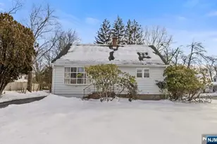 417 Tenakill Dr, Northvale, NJ 07647 - Photo 1