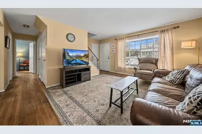 417 Tenakill Drive, Northvale, NJ 07647 - Photo 7