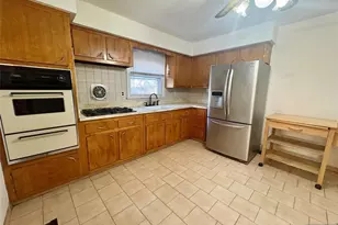 30 E Kennedy Street 2, Hackensack, NJ 07601 - Photo 9