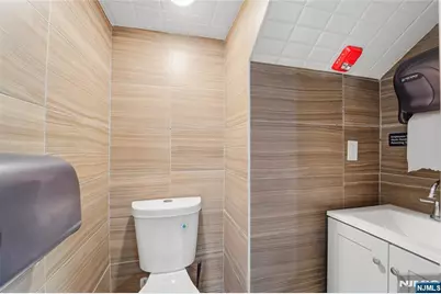 202 Kearny, Kearny, NJ 07032 - Photo 25