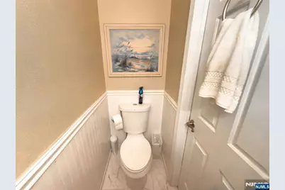 37 Boston Court 311 #311, Newark, NJ 07103 - Photo 29