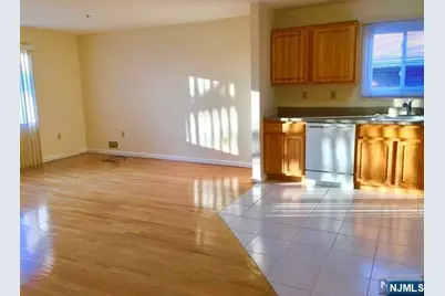 170 Maple Street, Fairview, NJ 07022 - Photo 3