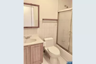 170 Maple Street, Fairview, NJ 07022 - Photo 11