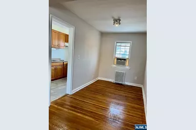 285 Teaneck Road 285B #285B, Ridgefield Park, NJ 07660 - Photo 3
