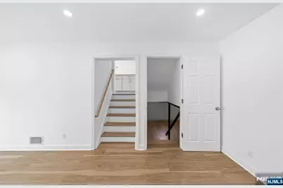 496 Prospect Avenue, Dumont, NJ 07628 - Photo 25